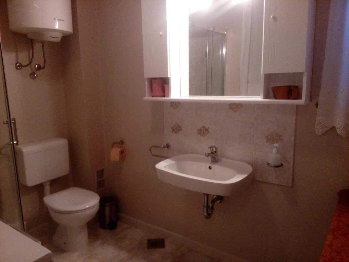 Rooms By The Sea Moscenicka Draga, Opatija - 18473 Exterior photo